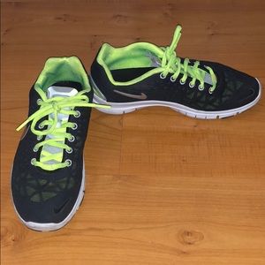 Nike black with neon laces